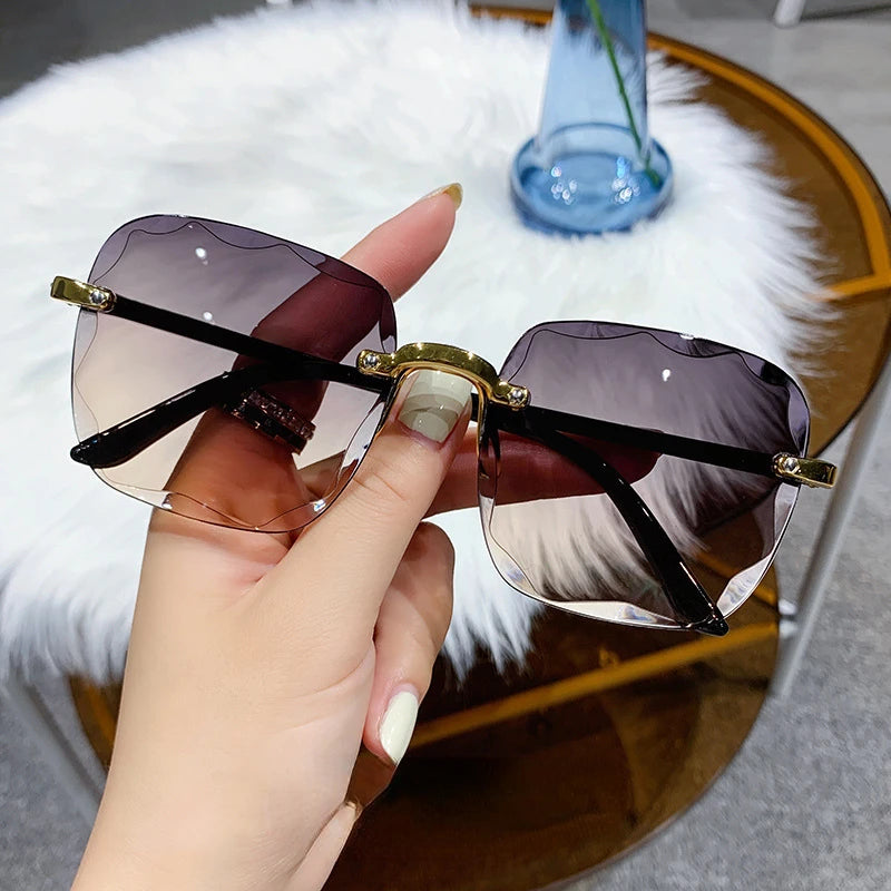 2023 New Rimless Women's Sunglasses Gradient Lenses Sun glasses Lady Vintage Alloy Legs Classic Designer Shades UV400