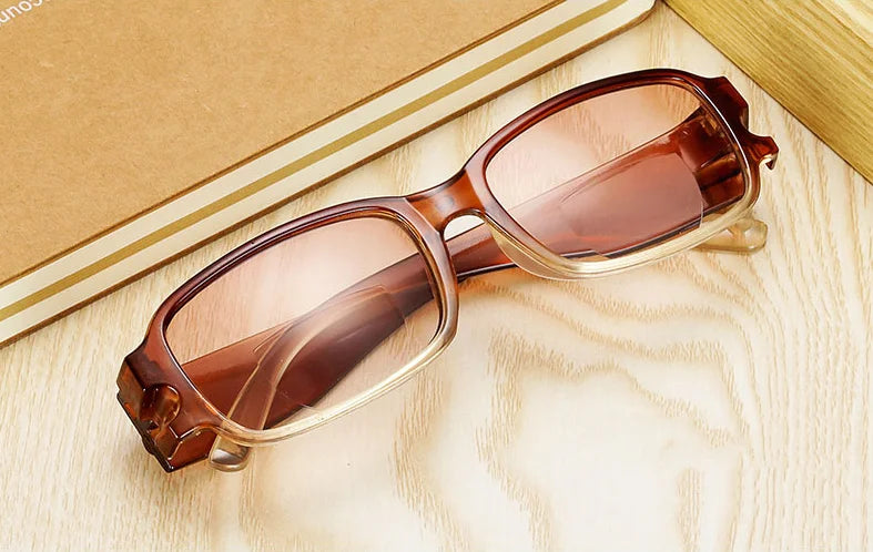 Fashionable and Comfortable Reading Glasses Multifunctional Bifocal Lenses Simple Reading Glasses for Men and Women
