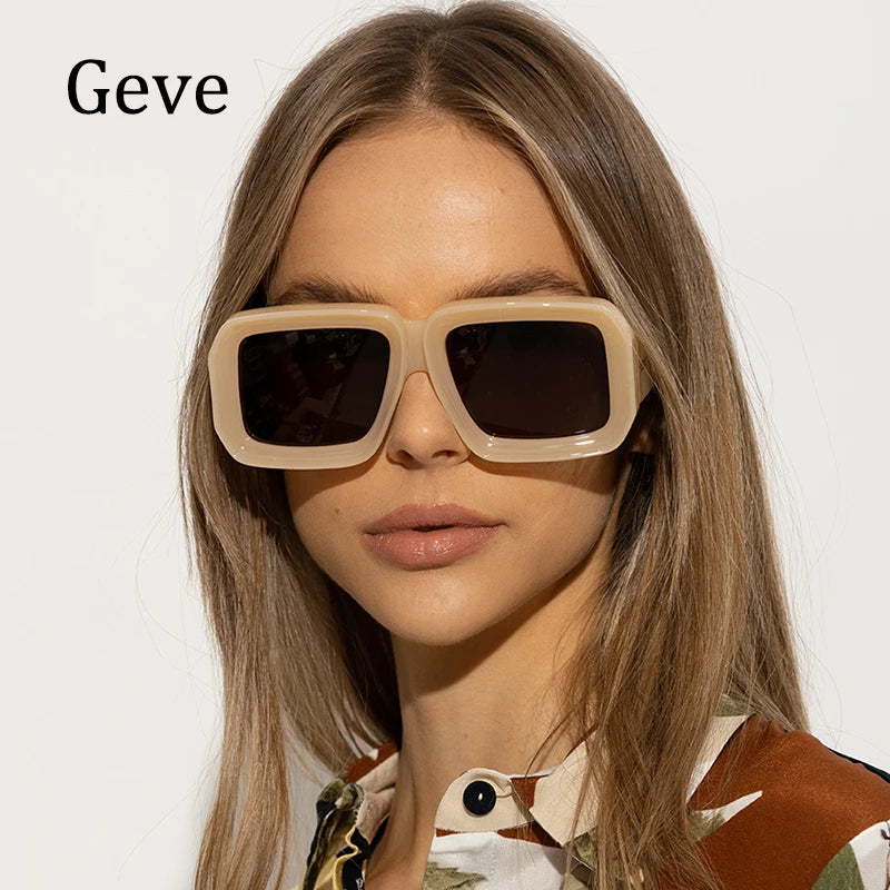 Square Sunglasses Women Luxury Vintage Big Frame Gradient Lenses Sun Glasses Female Popular Trends Shades UV400