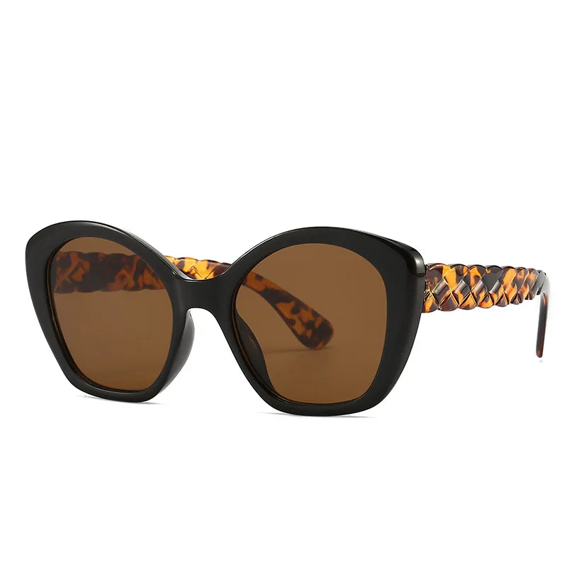 Rainbow Cat Eye Sunglasses for Women Designer Style Reflective Lenses Oversized Cateyes Shades Gafas de sol