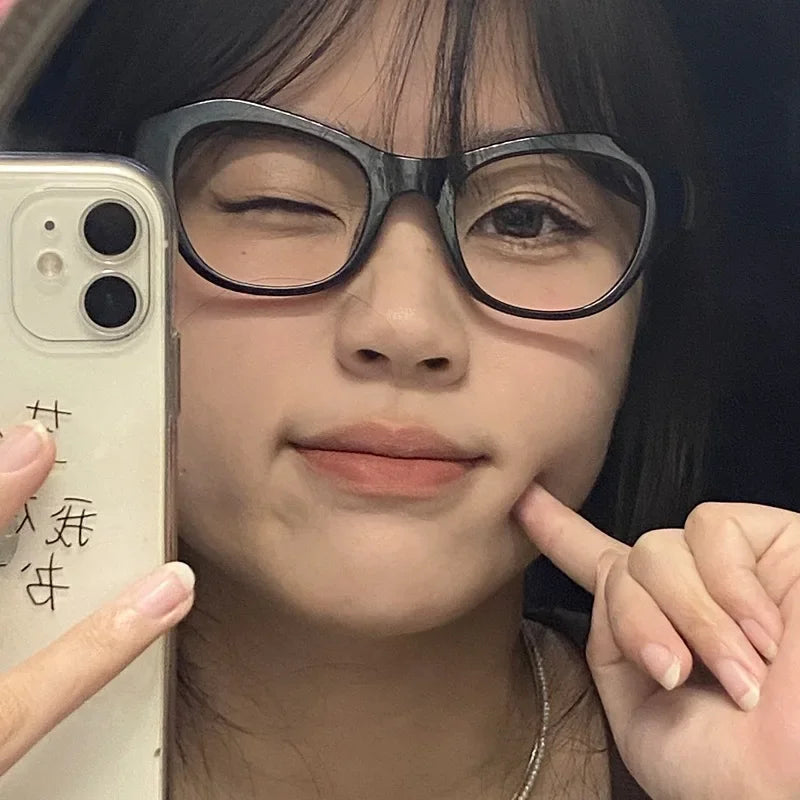Retro Cat Eye Irregular Black Glasses Frame Women Ins No Makeup Plain Glasses Men Eyewear Cute Decorative Computer Glasses