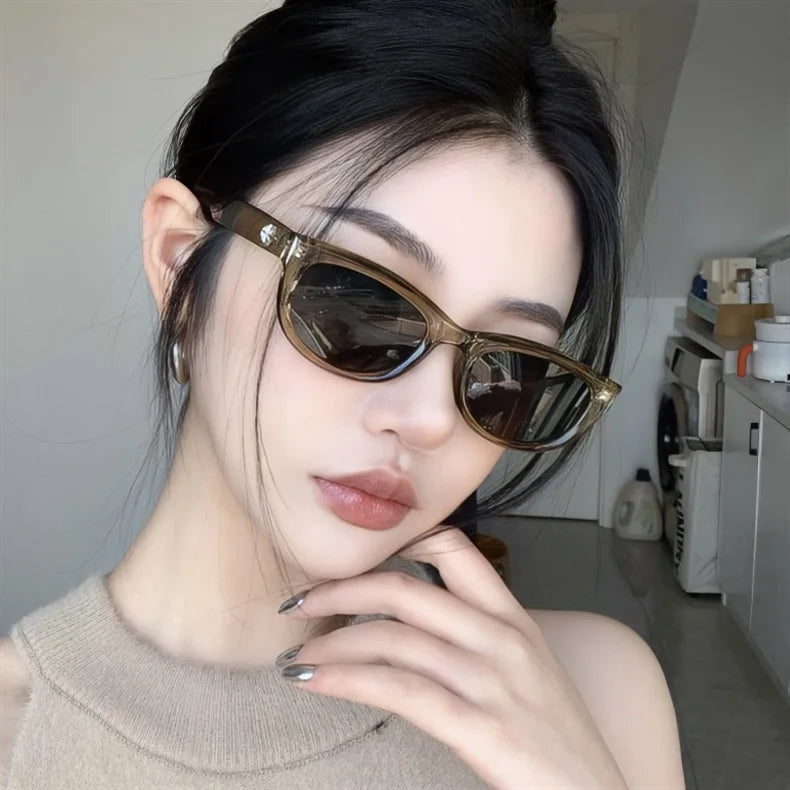 Retro Oval Frame Sunglasses Personality Catwalk Small Frame Sunglasses Glasses Men's/Women's Universal UV400 Eyewear