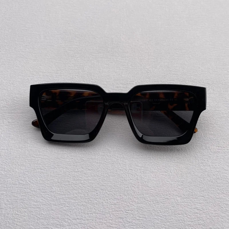 Occhiali da sole quadrati spessi Occhiali da sole alla moda da uomo e da donna con lenti polarizzate UV400 realizzate con occhiali da sole graduati